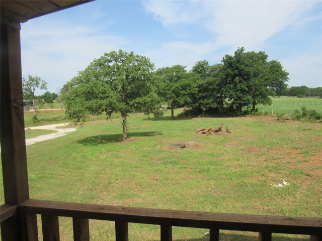 391 County Road 147, Gainesville, TX 76240