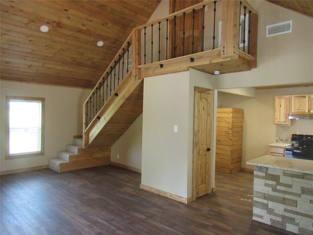 391 County Road 147, Gainesville, TX 76240
