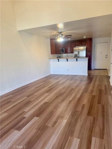 5515 Canoga 304, Woodland Hills, CA 91367