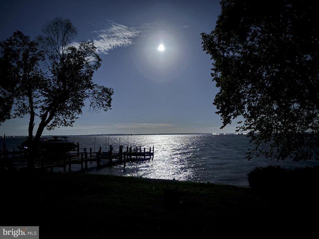 11610 BACHELORS HOPE CT, Issue, MD 20645