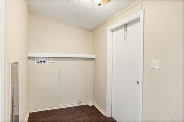 3520 Evergreen Drive, Granbury, TX 76048