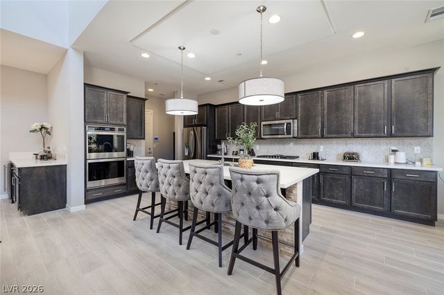 12 Hilltop Crest Street, Henderson, NV 89011