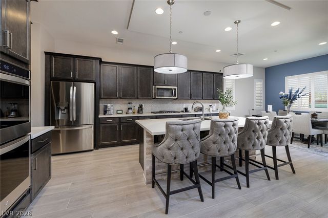 12 Hilltop Crest Street, Henderson, NV 89011