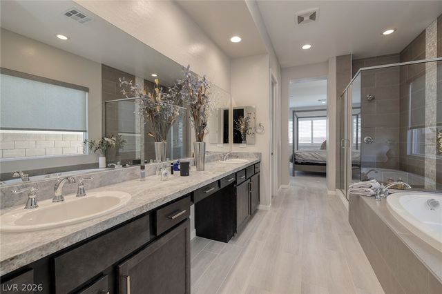 12 Hilltop Crest Street, Henderson, NV 89011