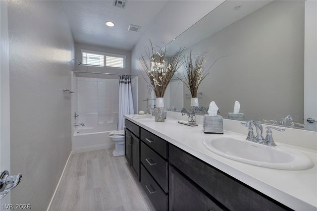 12 Hilltop Crest Street, Henderson, NV 89011
