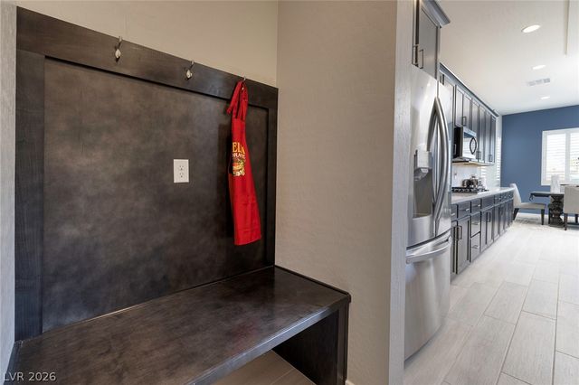 12 Hilltop Crest Street, Henderson, NV 89011