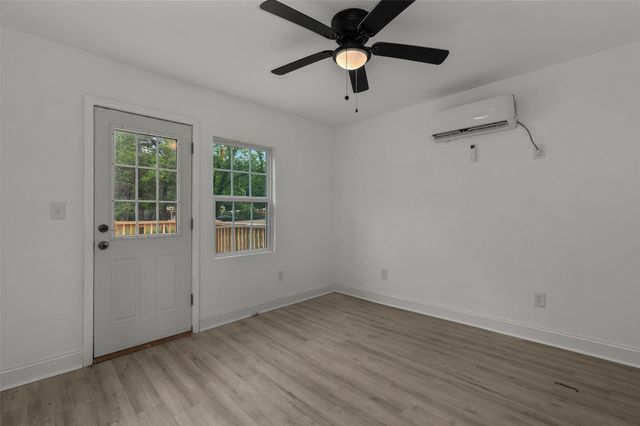109 W Sedberry, Jefferson, TX 75657
