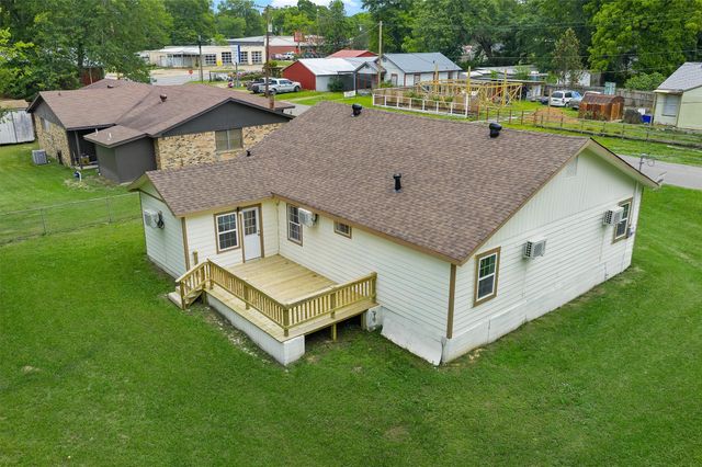 109 W Sedberry, Jefferson, TX 75657