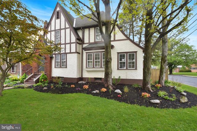 3948 BRISBAN ST, Harrisburg, PA 17111