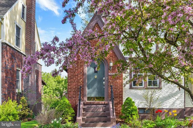 3948 BRISBAN ST, Harrisburg, PA 17111