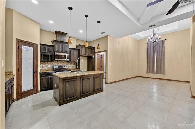 8425 S Morelos Street, Pharr, TX 78577