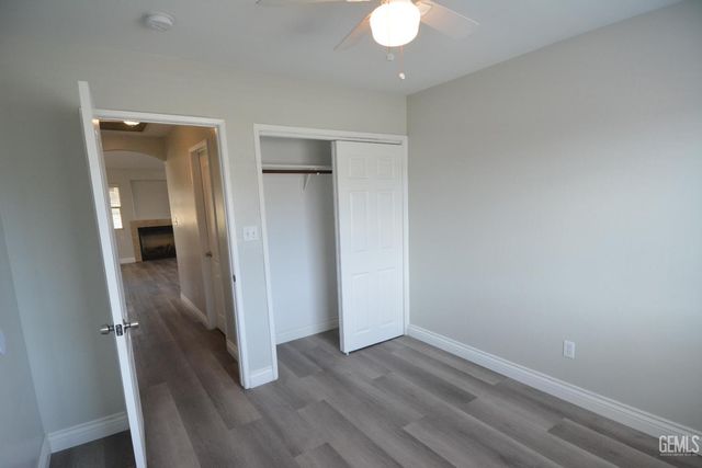 6011 Oneida Falls Drive, Bakersfield, CA 93312