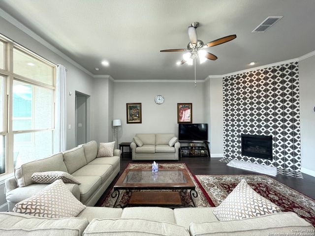 7122 BELLA BLF, San Antonio, TX 78256