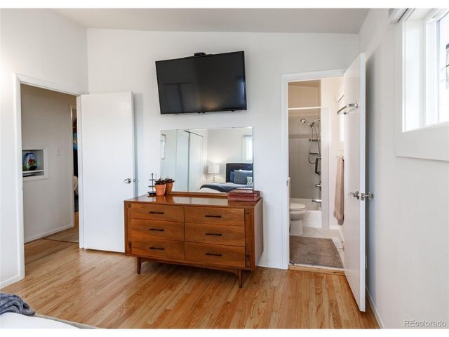 609 Pioneer Ln, Colorado Springs, CO 80904