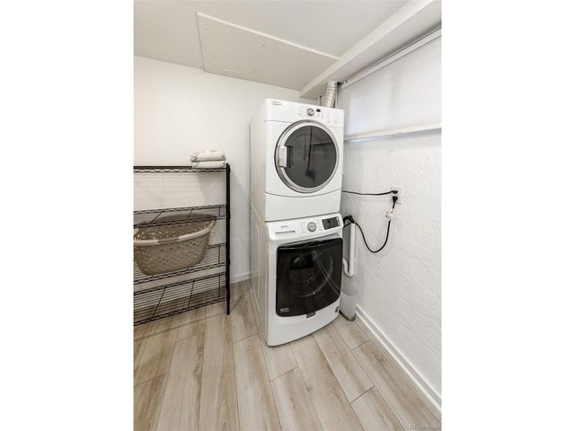 609 Pioneer Ln, Colorado Springs, CO 80904