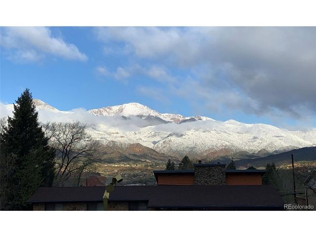 609 Pioneer Ln, Colorado Springs, CO 80904