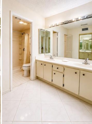 2802 N 46th Avenue B318, Hollywood, FL 33021