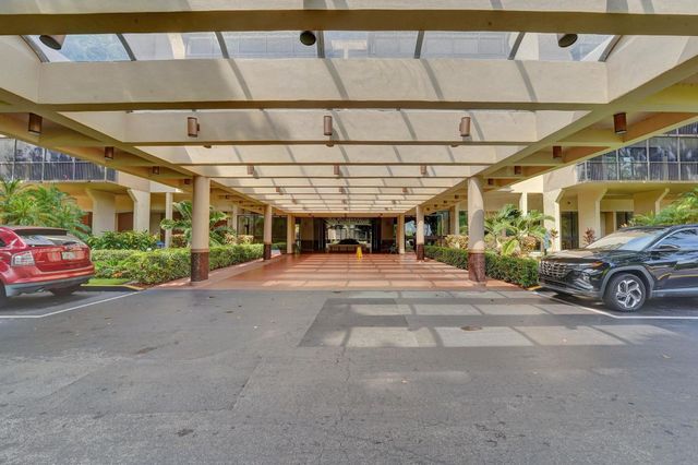 2802 N 46th Avenue B318, Hollywood, FL 33021