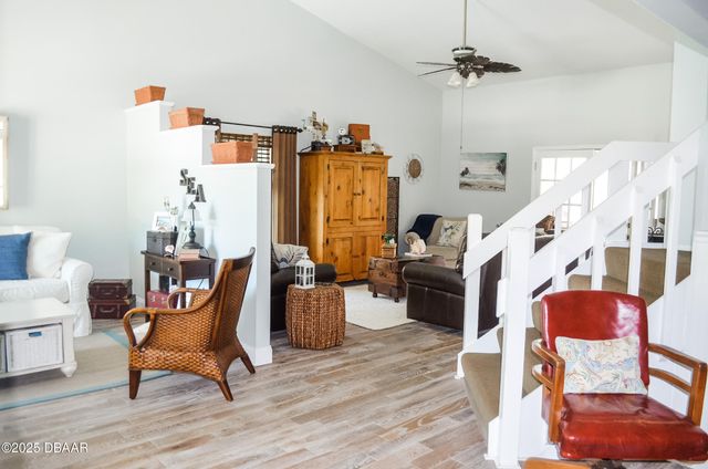 468 Champagne Circle, Port Orange, FL 32127