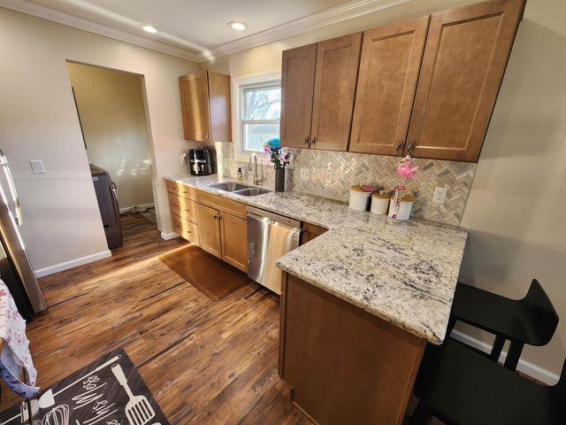 6909 Wallace Drive, Saginaw, MI 48609
