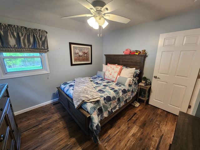 6909 Wallace Drive, Saginaw, MI 48609
