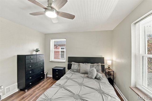 1063 Raisher Drive, University City, MO 63130