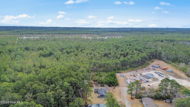 554 Dark Oak Street SW, Shallotte, NC 28470