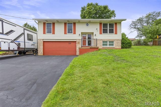 7307 Tarawood Drive, Cedar Hill, MO 63016