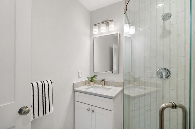 9 Downer Ct 1, Boston, MA 02122