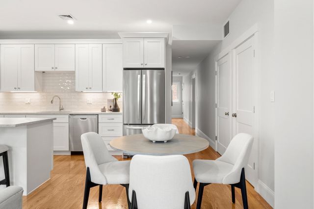 9 Downer Ct 1, Boston, MA 02122