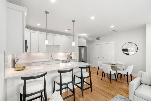 9 Downer Ct 1, Boston, MA 02122