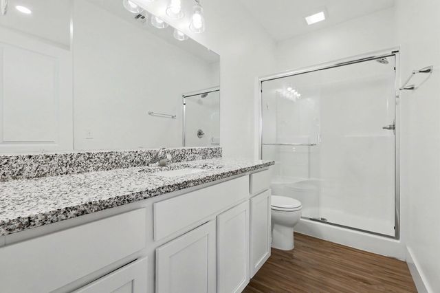 5752 E Bristol, Wichita, KS 67220