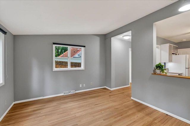 207 S Owen Drive, Madison, WI 53705