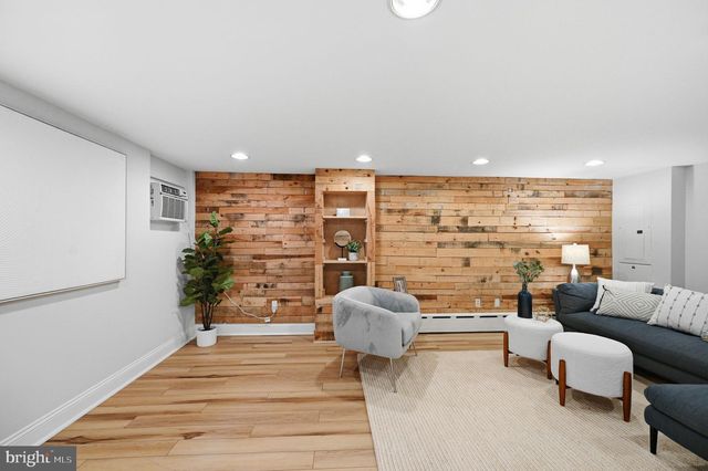 4514 SOUTH DAKOTA AVE NE, Washington, DC 20017