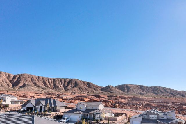 1464 E CENTAURUS WAY, Washington, UT 84780