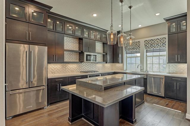 9627 Towne Lake Parkway, Cypress, TX 77433