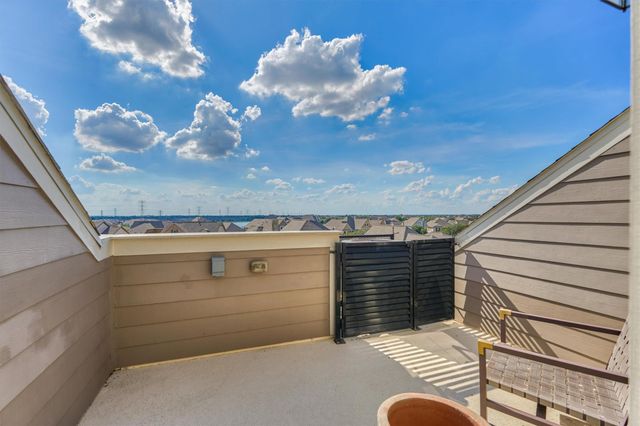 9627 Towne Lake Parkway, Cypress, TX 77433