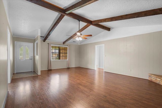 1915 Castlegate, Henderson, TX 75654