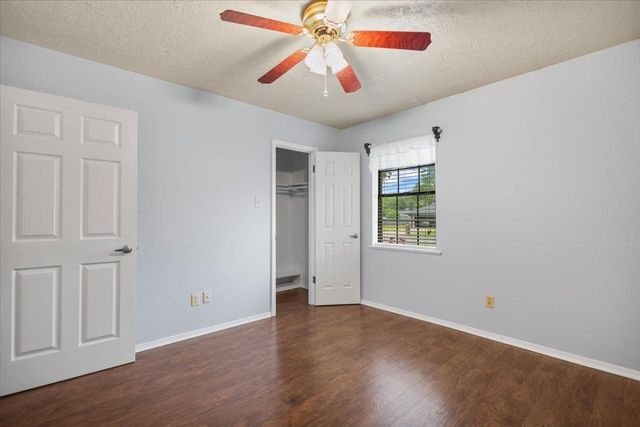 1915 Castlegate, Henderson, TX 75654