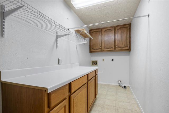 1915 Castlegate, Henderson, TX 75654