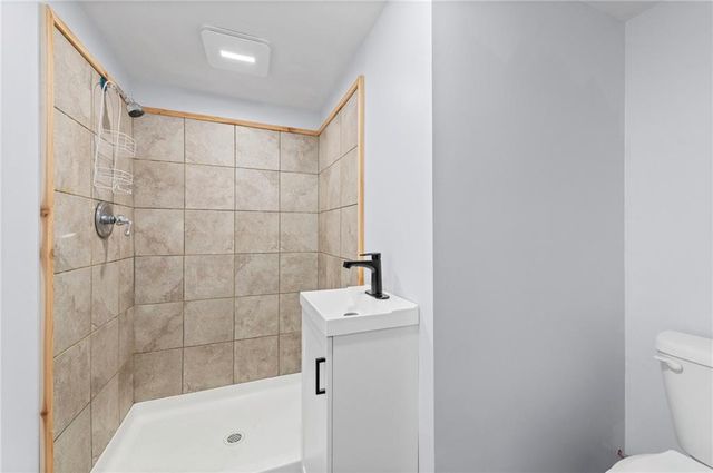 14820 Crystal Drive, Excelsior Springs, MO 64024