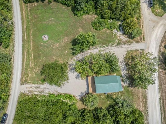 14820 Crystal Drive, Excelsior Springs, MO 64024