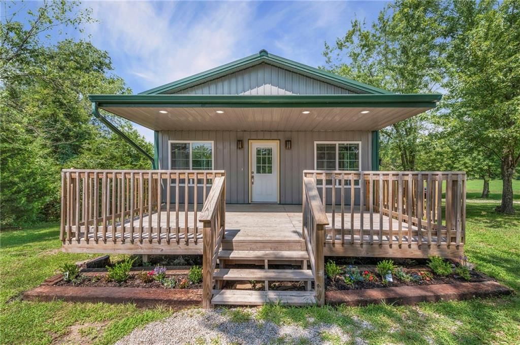 14820 Crystal Drive, Excelsior Springs, MO 64024