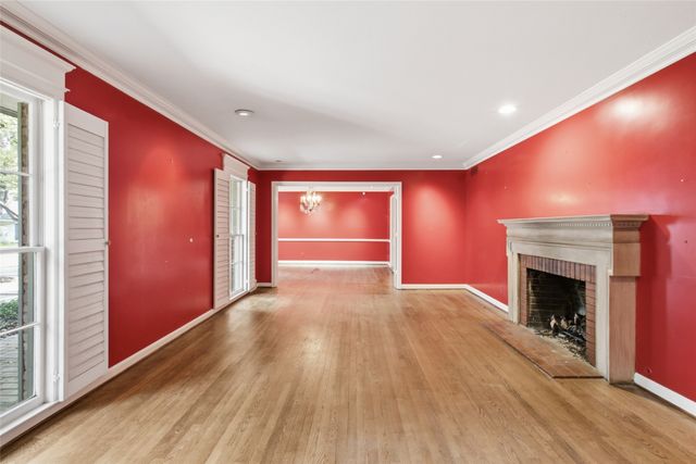 3917 Fairfax Avenue, Dallas, TX 75209