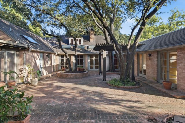 3917 Fairfax Avenue, Dallas, TX 75209