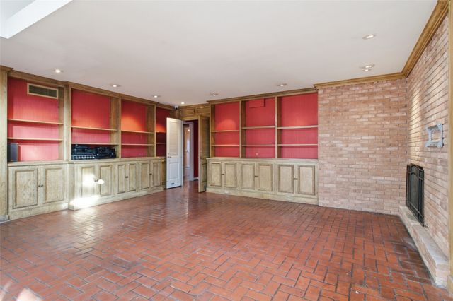 3917 Fairfax Avenue, Dallas, TX 75209