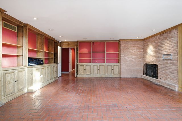 3917 Fairfax Avenue, Dallas, TX 75209
