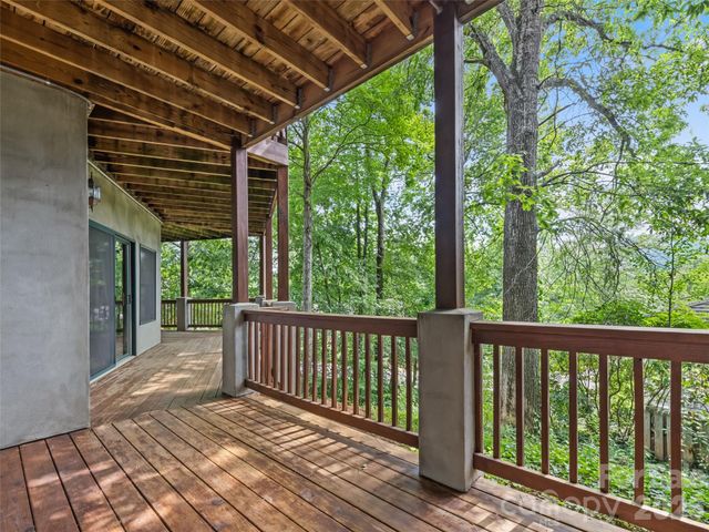 20 Sarah Court, Lake Junaluska, NC 28745