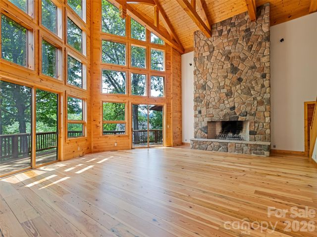 20 Sarah Court, Lake Junaluska, NC 28745
