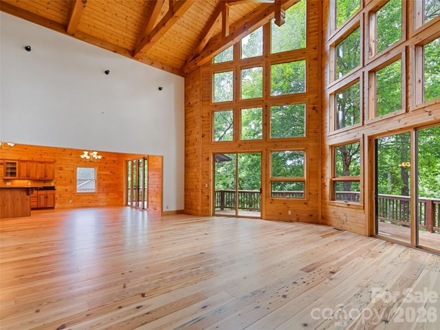 20 Sarah Court, Lake Junaluska, NC 28745